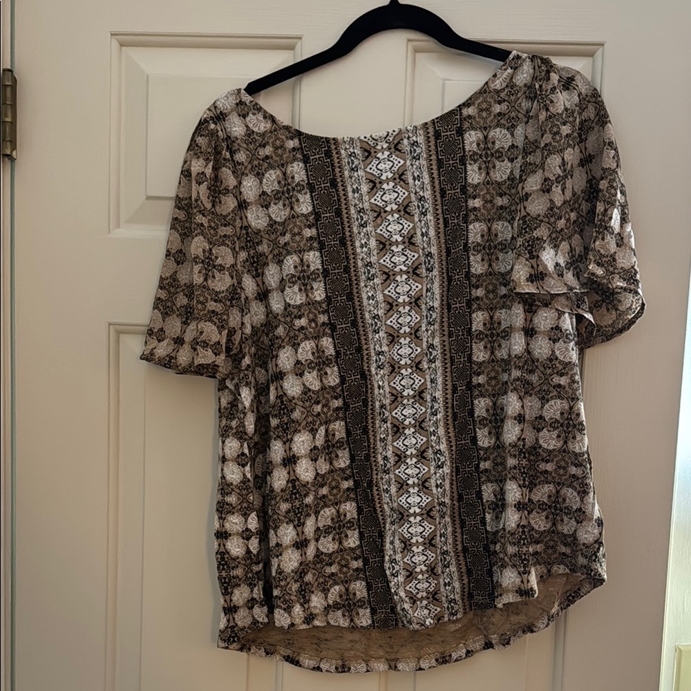 Lucky Brand White and Brown Graphic Short Sleeve Blouse